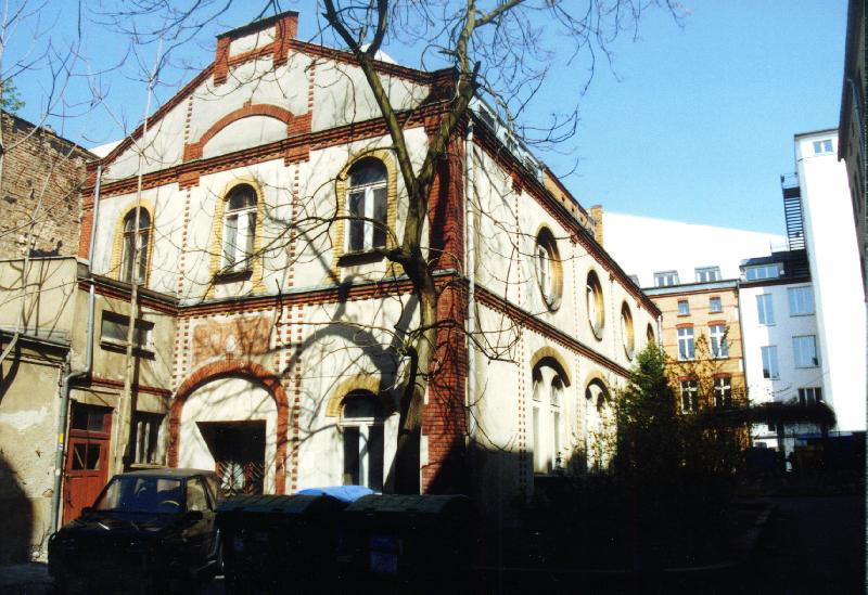 Das Synagogengebude 2003